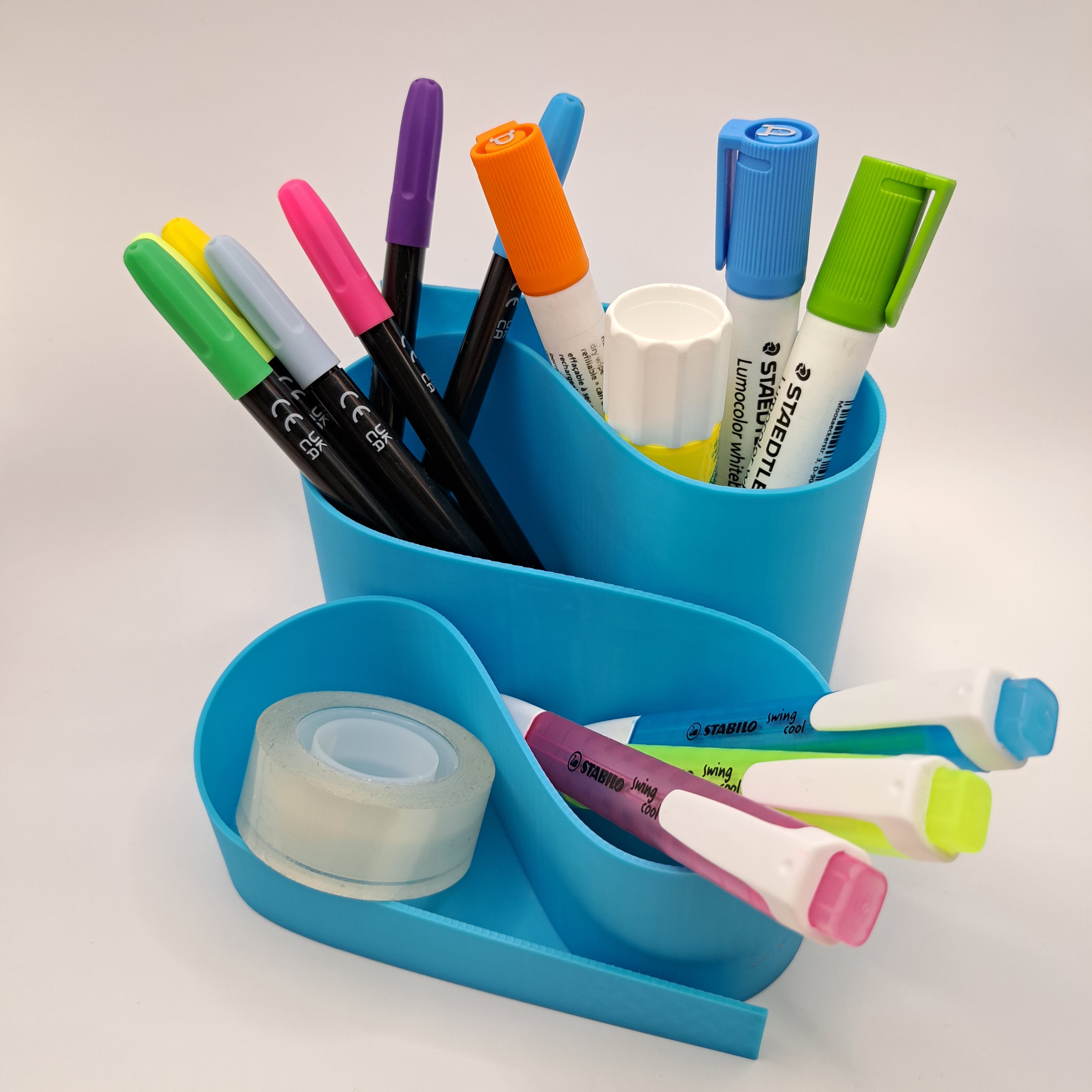 Organisateur de bureau bleu en forme organique imprimé en 3D